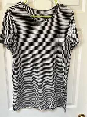 Old Navy Black and White Striped Tee